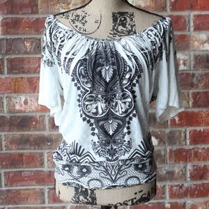 ★Stylish, stretchy blouse ★